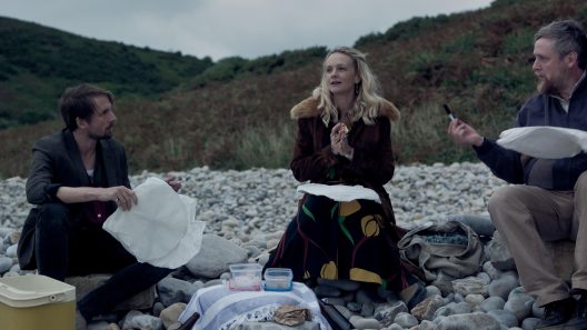 فيلم The Ballad of Wallis Island 2025 مترجم